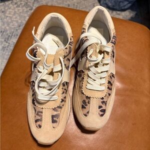 Dolce Vita sneakers - New Without Tags (never worn)
